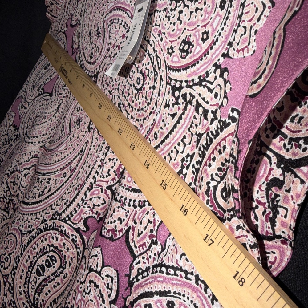 The Limited Pink Purple Paisley Sleeveless High-Low Shell Blouse Top Small NWT - Picture 5 of 8